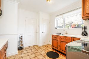 Photo 19- click for photo gallery